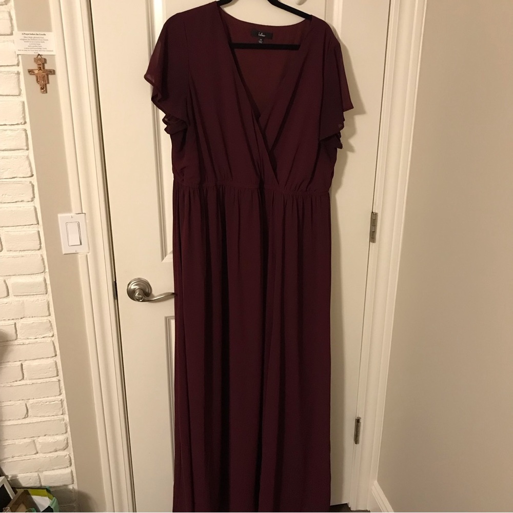 Lulu’s chiffon gown